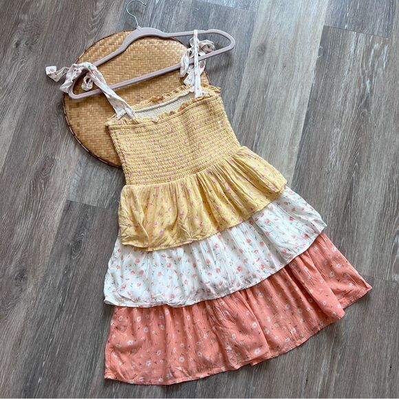 American eagle ditzy floral smocked tiered mini dress women’s‎ xs - Picture 7 of 7